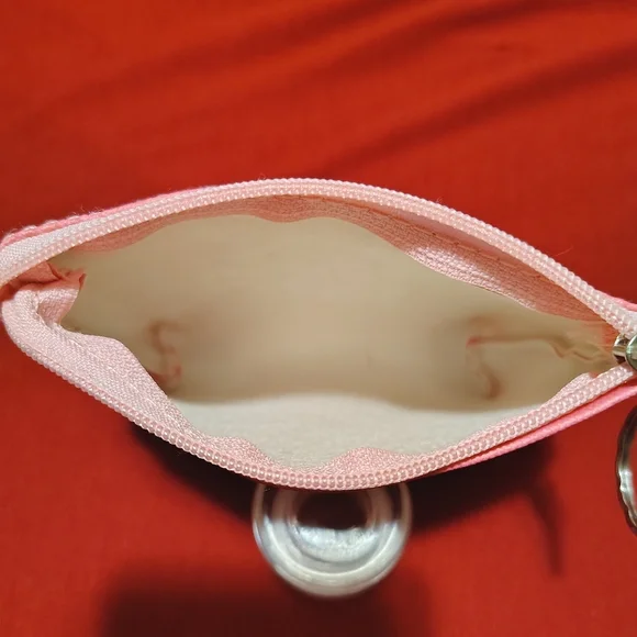 Hello Kitty Keychain Coin Purse - Picture 4 of 6